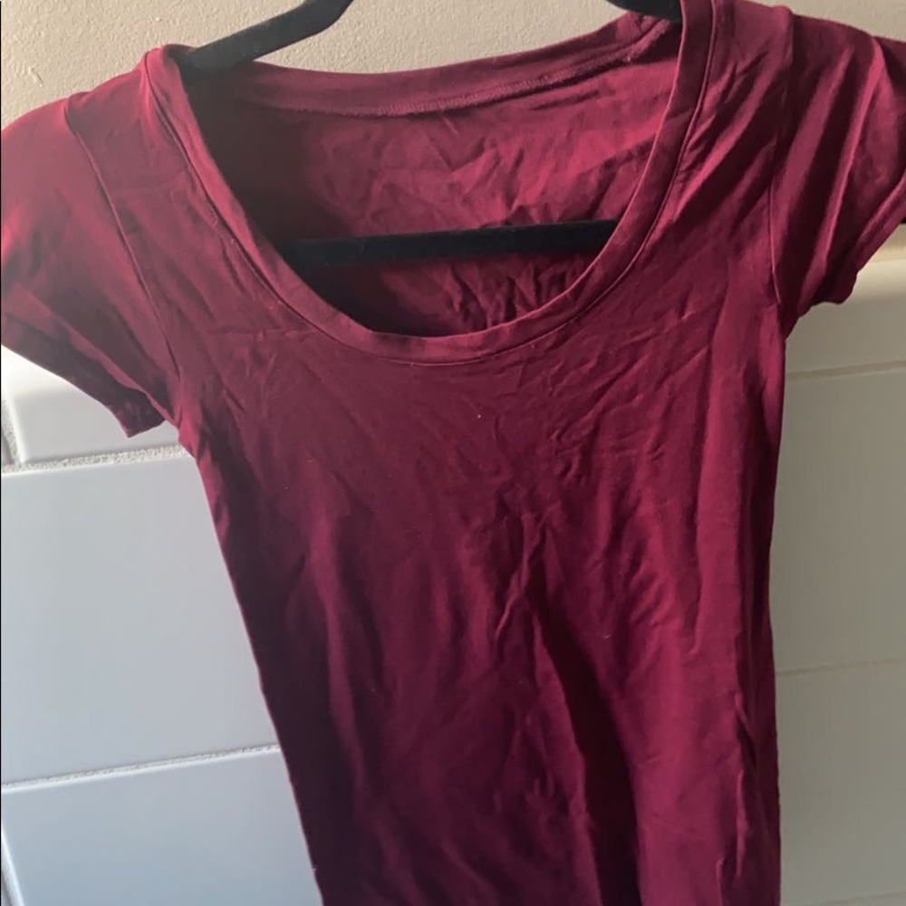 Burgundy Short sleeve top